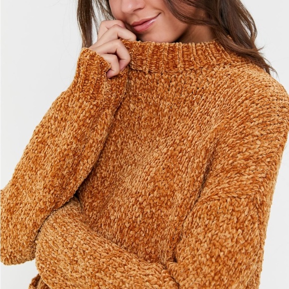 Urban Outfitters Sweaters - UO Turtleneck Cropped Sweater